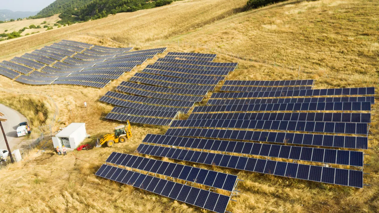 Φωτοβολταϊκό πάρκο στην Αταλάντη 500 kWp