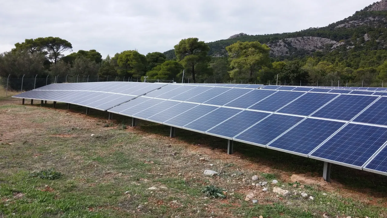 Φωτοβολταϊκό πάρκο Μέγαρα 100 kWp