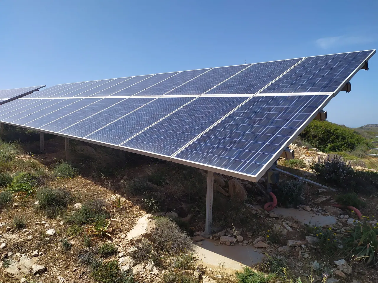 Φωτοβολταϊκό πάρκο - Σύρος 100 kWp